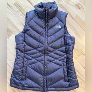 Womans The North Face Vest
